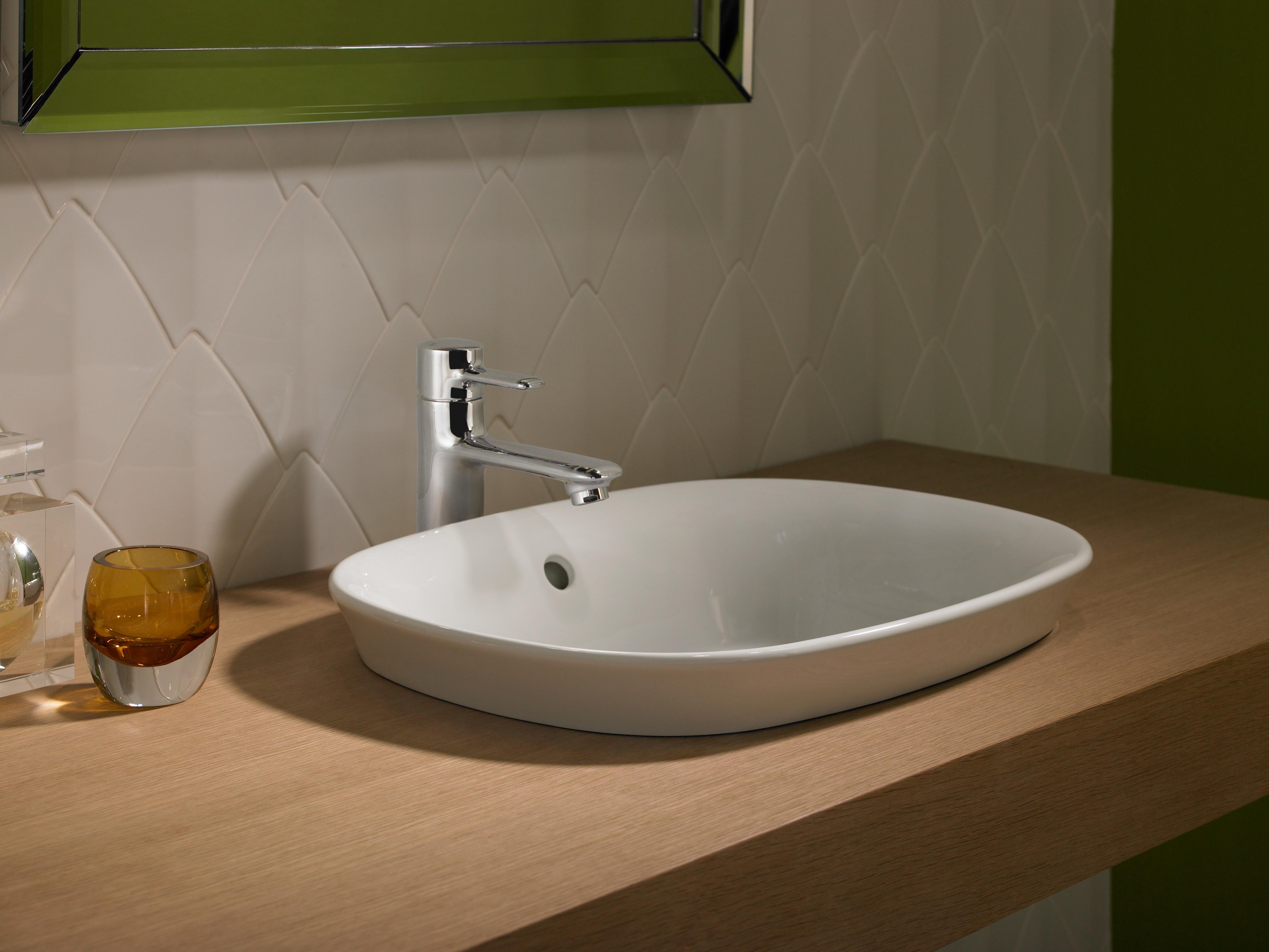 Toto® LT480G#12 Modern Vessel Lavatory With Rear Overflow, Maris™, Oval Shape, 19-1/2 in W x 15-5/32 in D x 6-7/8 in H, Vessel Mount, Vitreous China, Sedona Beige, Domestic